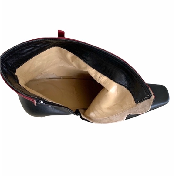 Black Short Ankle Boot with side zipper - Picture 10 of 10